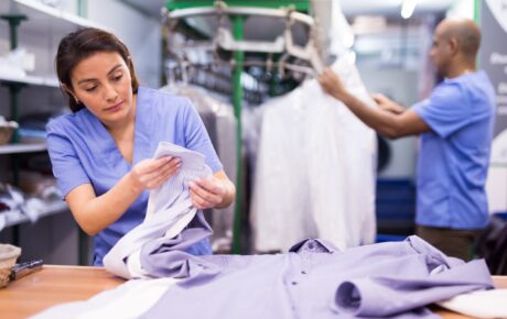 Top Things to Keep in Mind While Choosing a Laundry Service